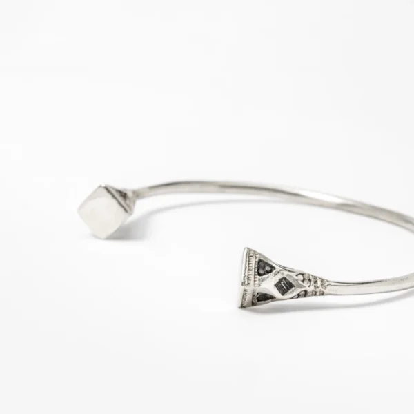 DESERT ROSE BRACELET