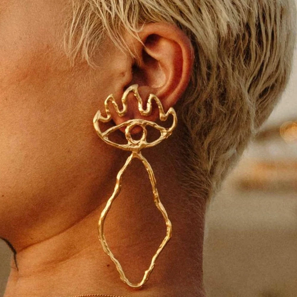 teardrop earrings gold (1)